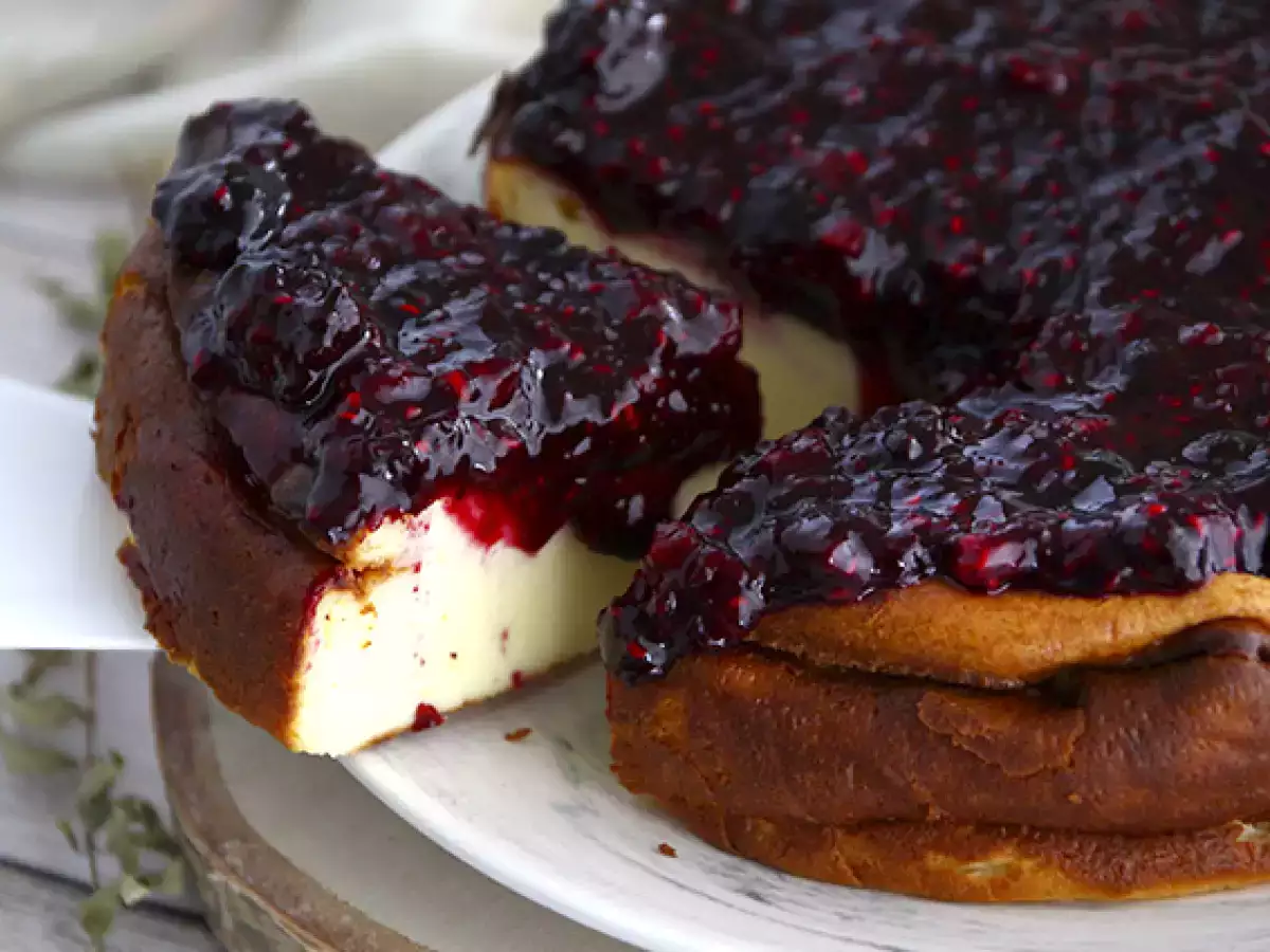 Kue keju susu kental manis dengan kolak buah merah - foto 2