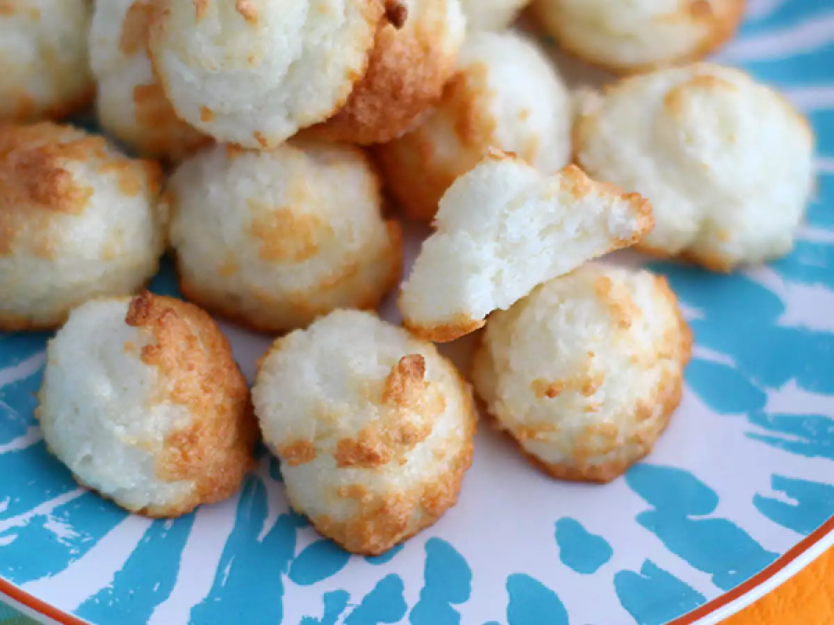 Kue Kelapa (Rochers Coco) - foto 3