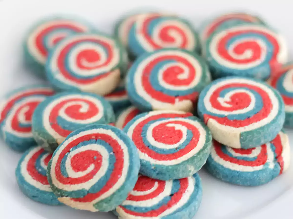 Kue Kering Sablé Spiral Tiga Warna Bendera Prancis - foto 2
