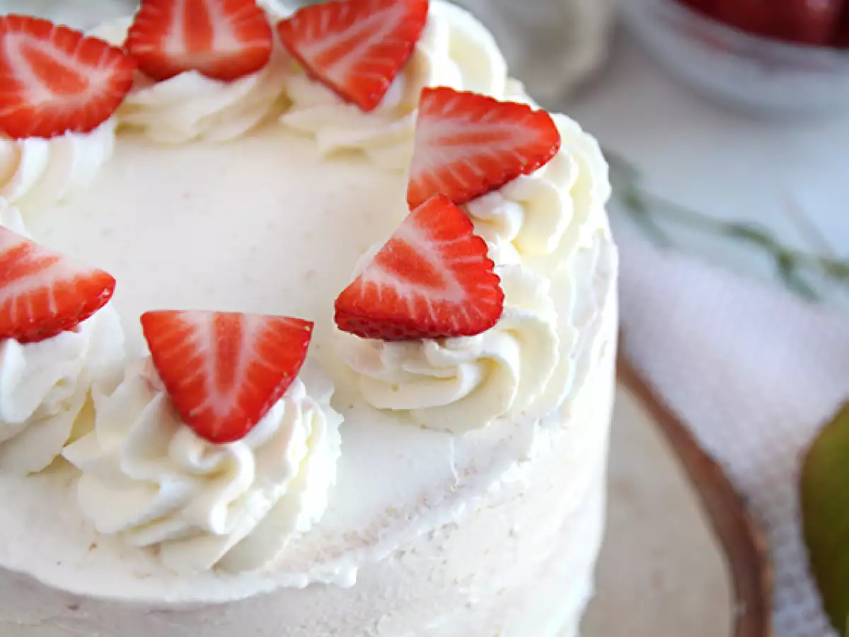 Kue Lapis Stroberi dengan Krim Mascarpone - foto 4