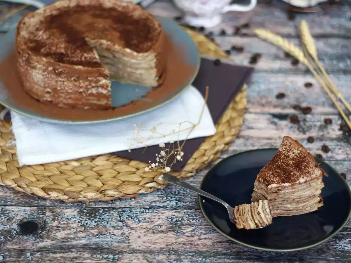 Kue panekuk ala Tiramisu dengan kopi dan coklat - foto 4