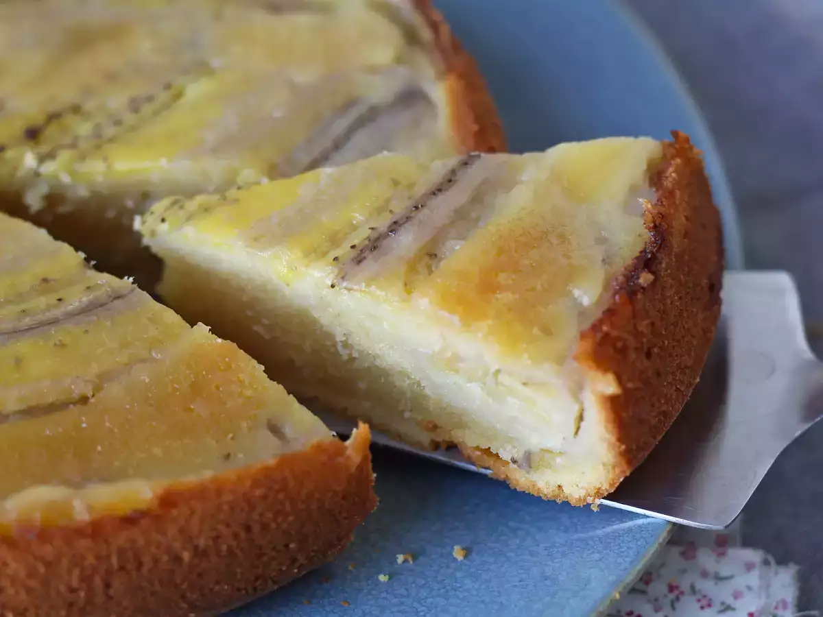Kue Pisang Terbalik yang Sangat Lembut - foto 8