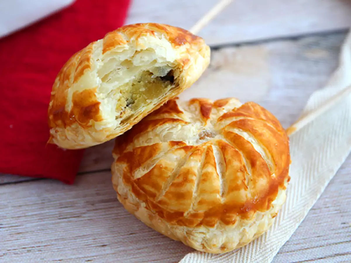 Kue raja mini dengan kepingan cokelat - foto 3