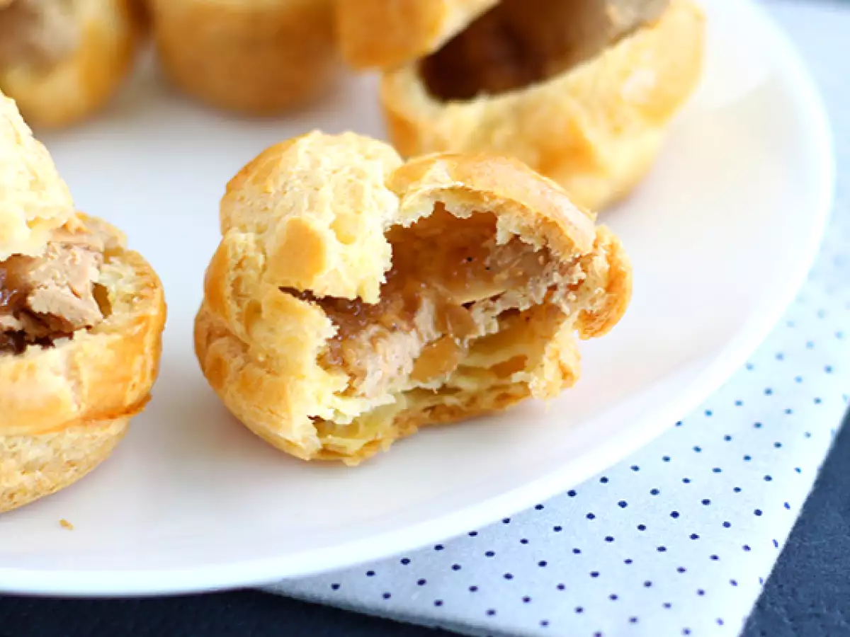 Kue Sus Mini Isi Foie Gras dan Selai Bawang Bombai - foto 4