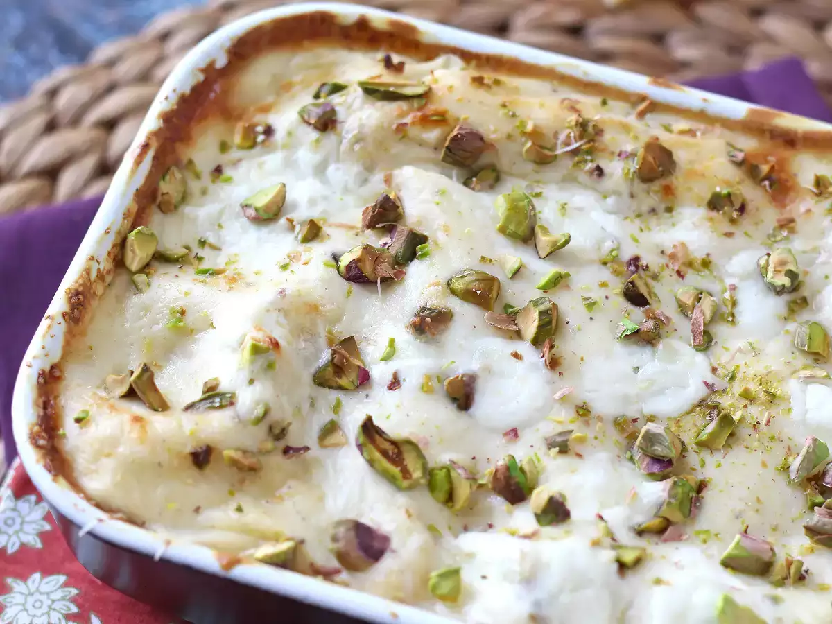 Lasagna salmon dengan burrata dan pistachio yang lembut dan renyah - foto 2