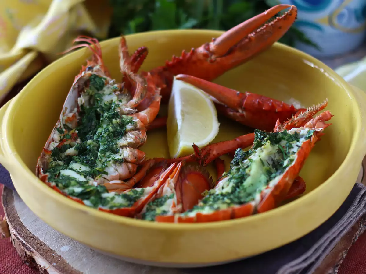 Lobster Panggang dengan Peterseli dan Lemon: Hidangan Sederhana nan Istimewa - foto 2