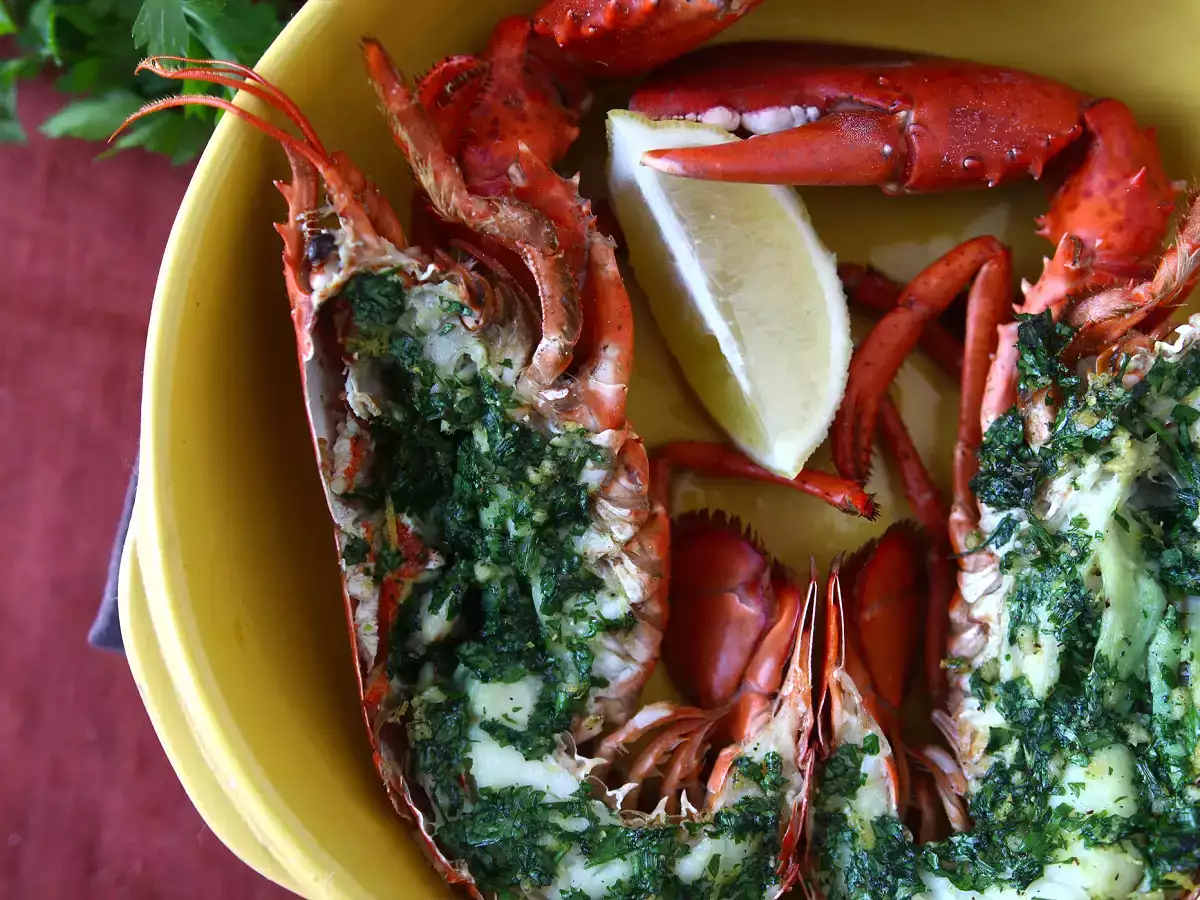Lobster panggang dengan peterseli dan lemon: kesederhanaan dan kecanggihan di meja. - foto 6