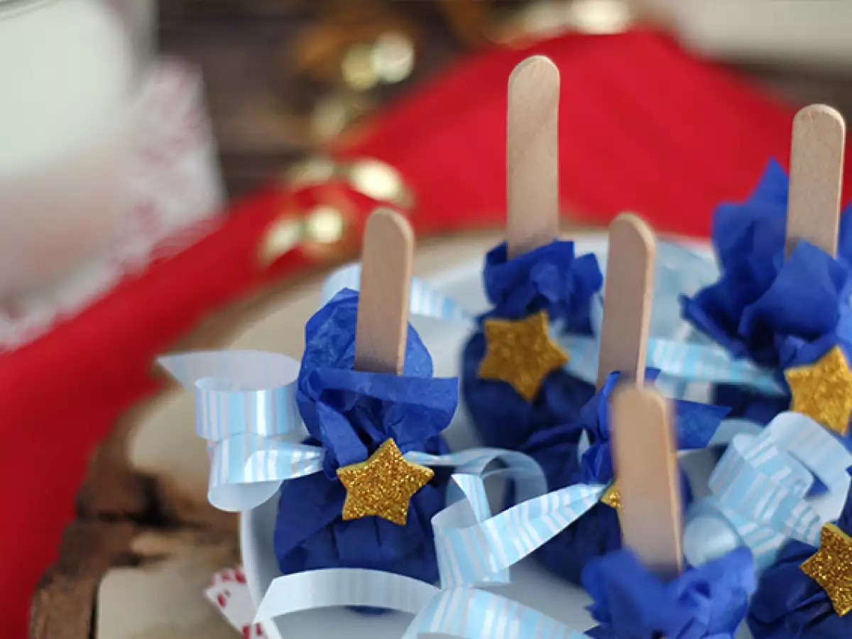 Lolipop Cokelat untuk Cokelat Panas: Cokelat Putih dan Spekuk - foto 5