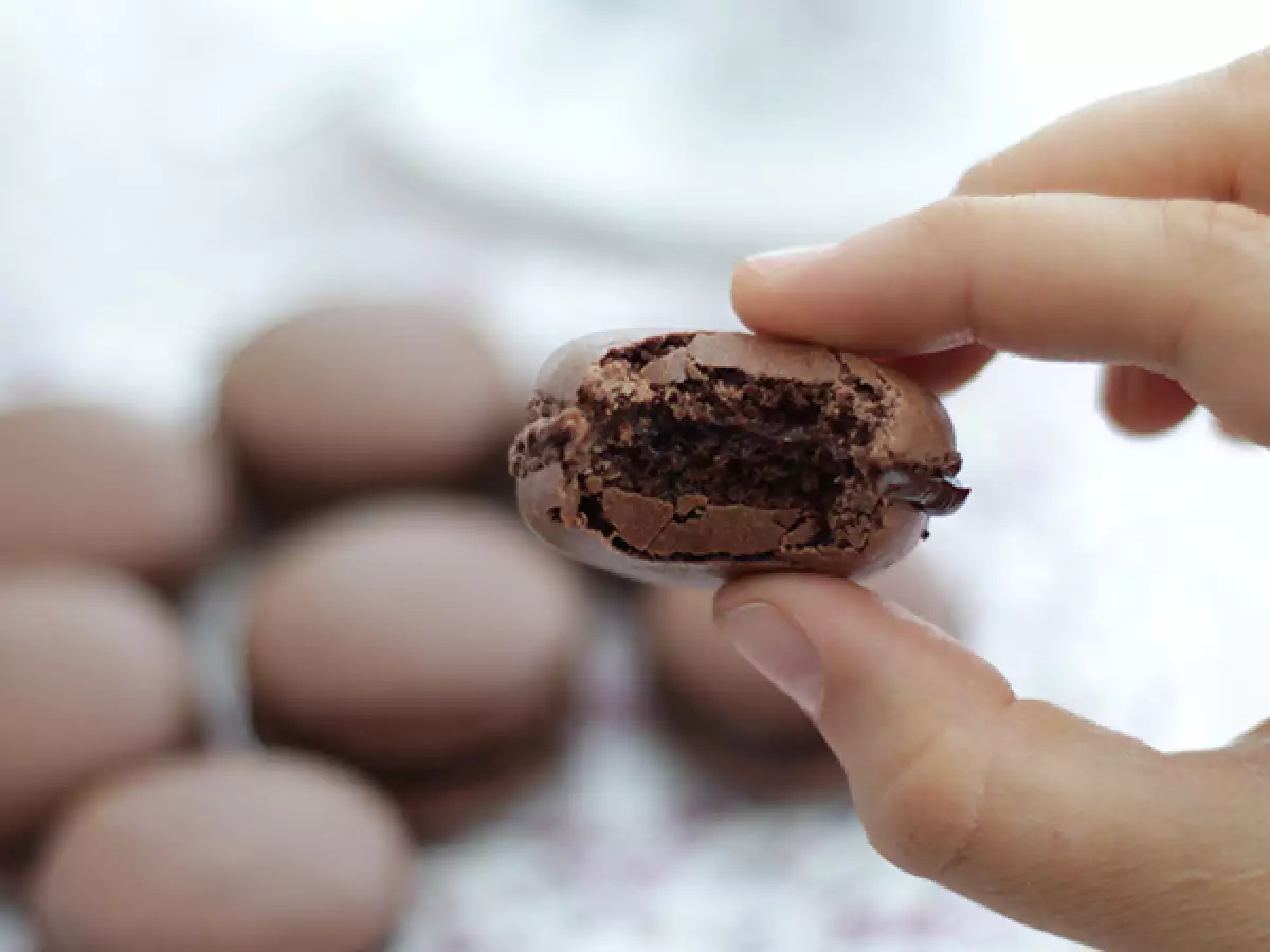 Macaron Cokelat: Resep dan Tips Membuatnya - foto 2