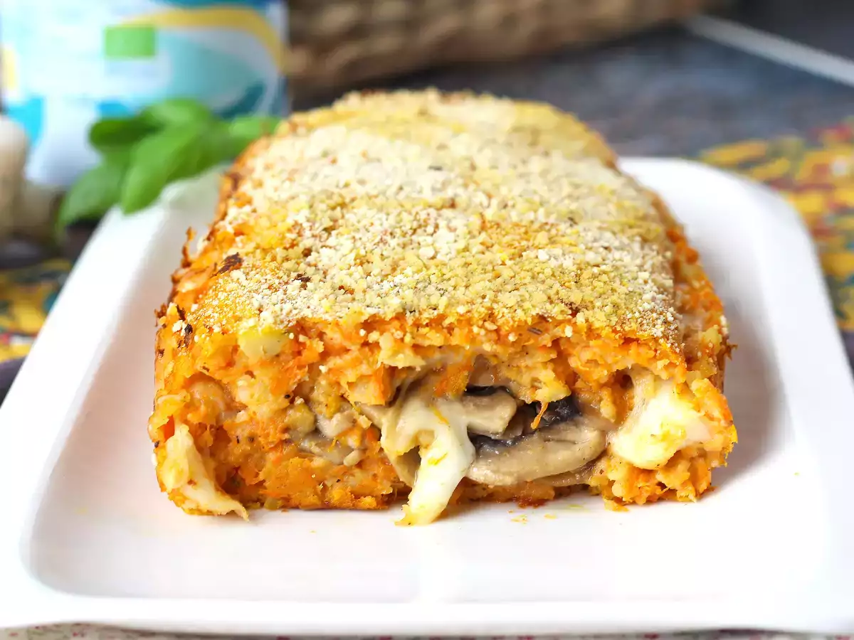 Meatloaf labu dengan jamur dan keju scamorza berserabut: resep panggang yang enak dan mudah - foto 3