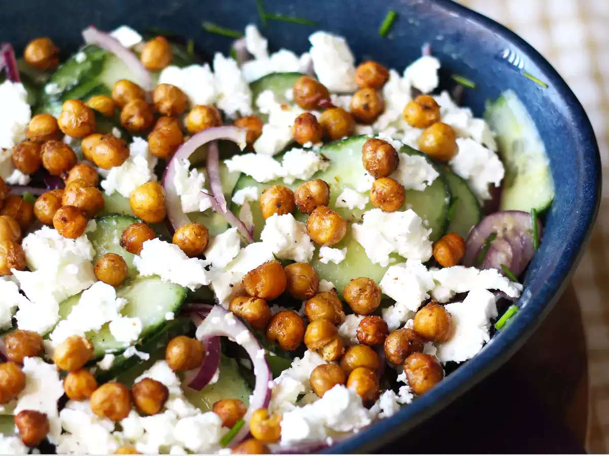 Mentimun, buncis panggang, alpukat, dan salad feta - foto 3