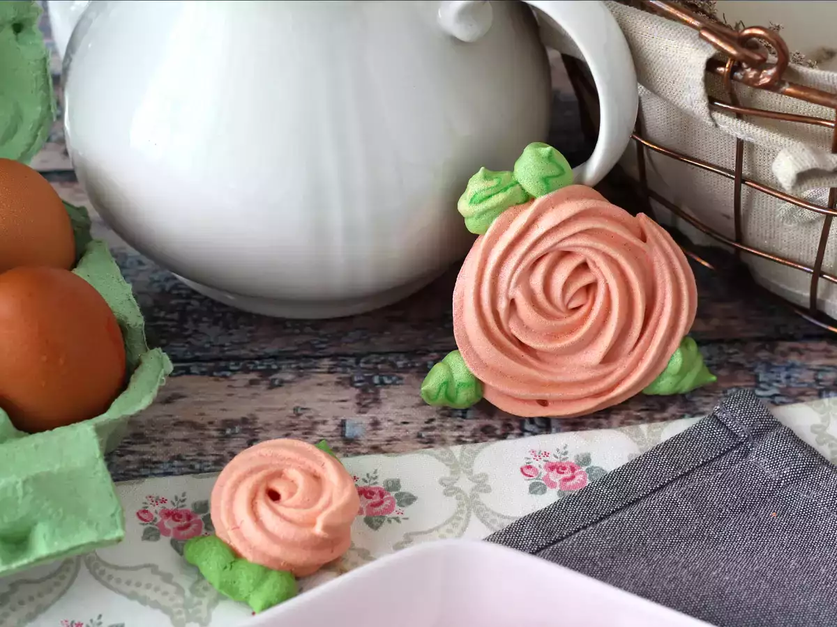 Meringue berbentuk mawar yang imut! - foto 4
