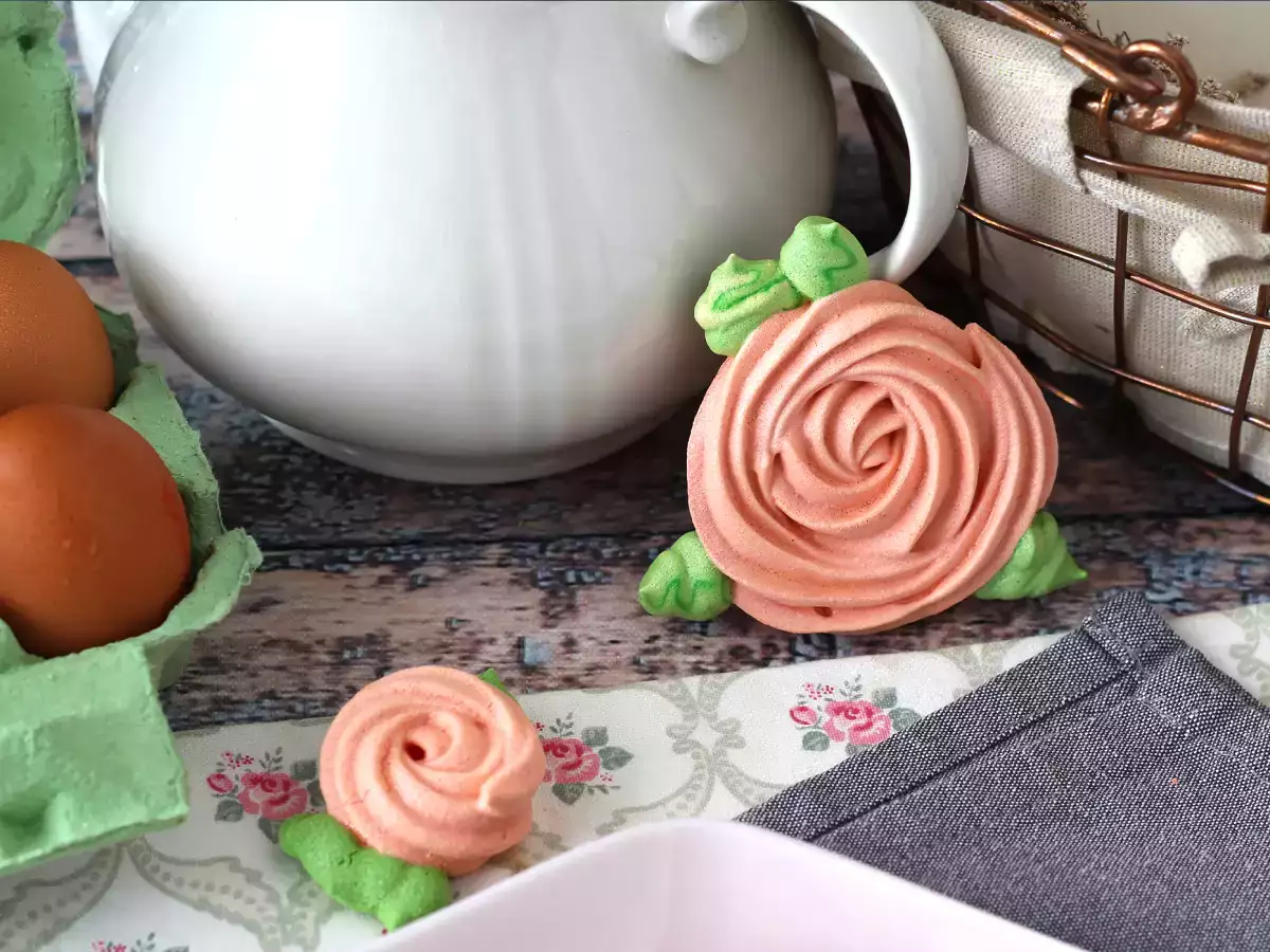 Meringue dalam bentuk mawar yang lucu! - foto 4