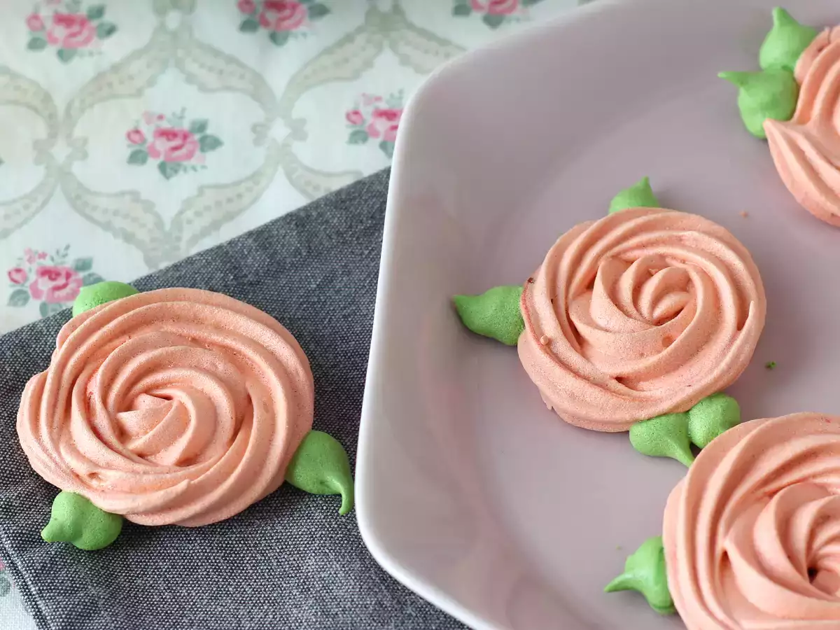 Meringue dalam bentuk mawar yang lucu! - foto 6