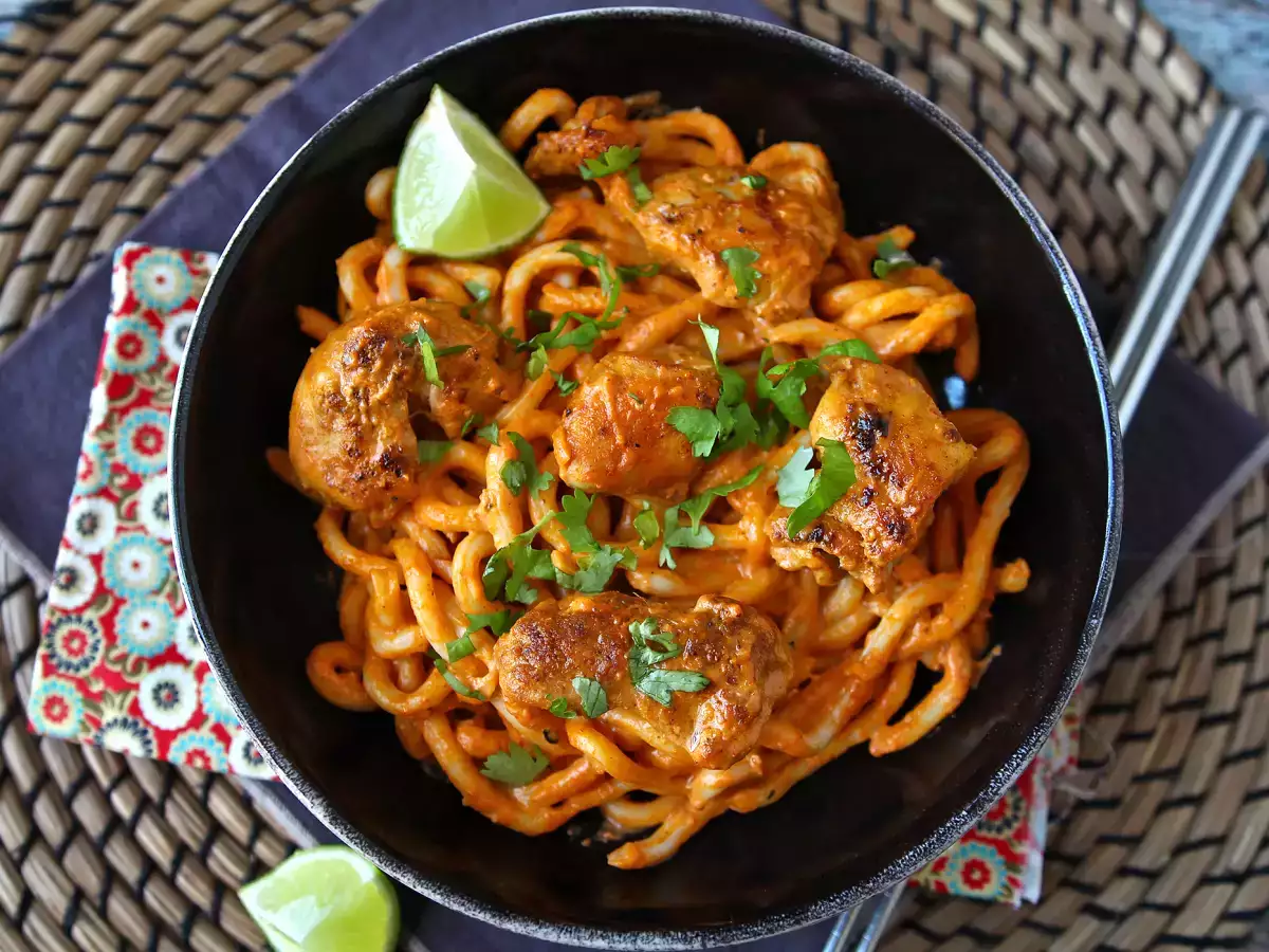 Mi Udon Ayam dengan Saus Kari Thailand yang Creamy - foto 6