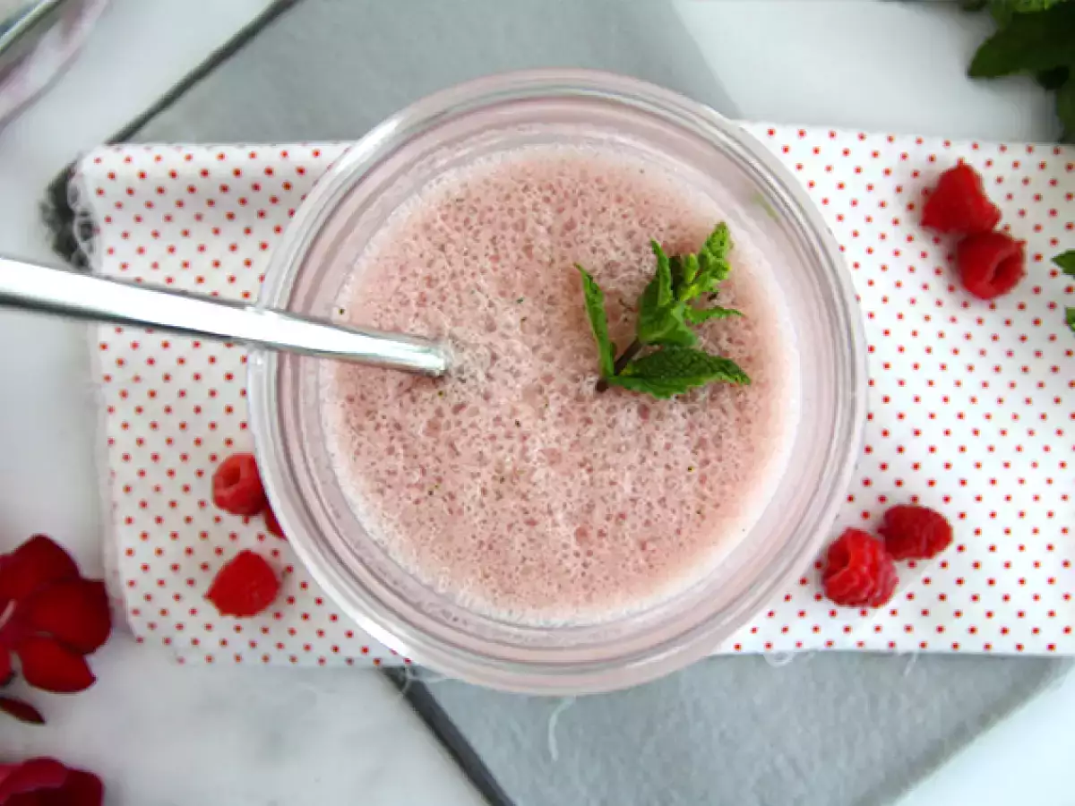 Milkshake raspberry dan mint vegan - foto 3