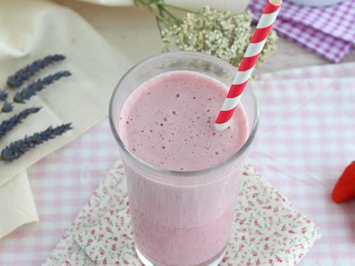 Milkshake raspberry dan stroberi - foto 3