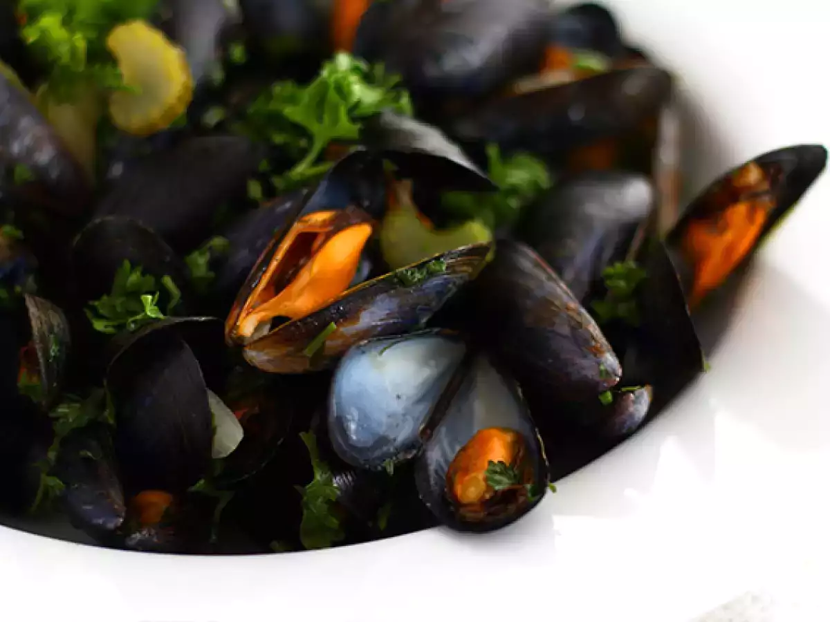 Moules marinières, resep sederhana dan lezat - foto 2