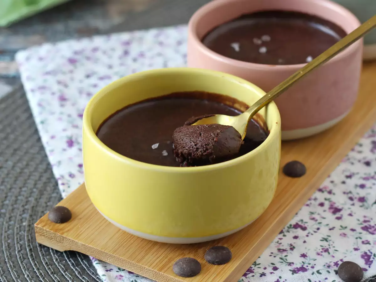 Mousse Cokelat Sempurna yang Lezat dengan Sentuhan Garam - foto 3