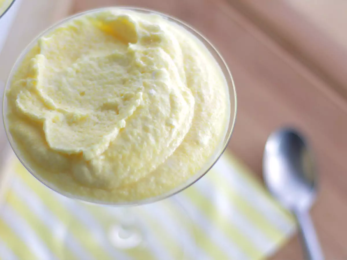 Mousse Mangga yang Lembut