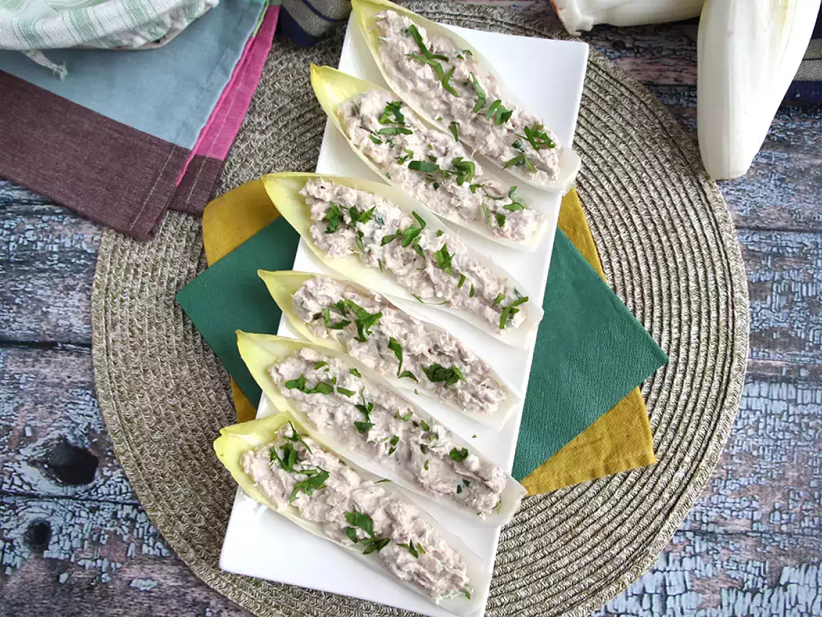 Nampan endive dengan isian tuna - foto 3
