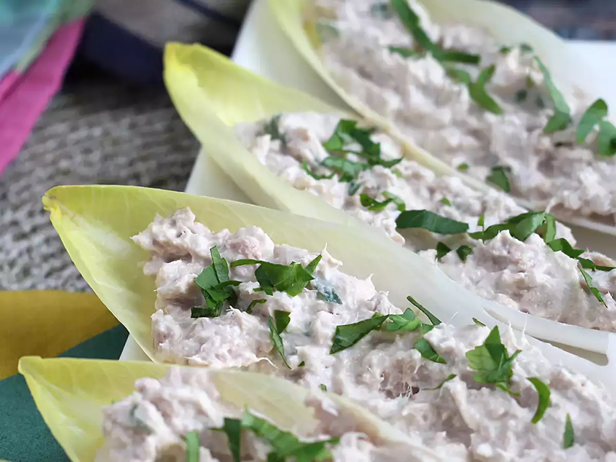 Nampan endive dengan isian tuna - foto 4