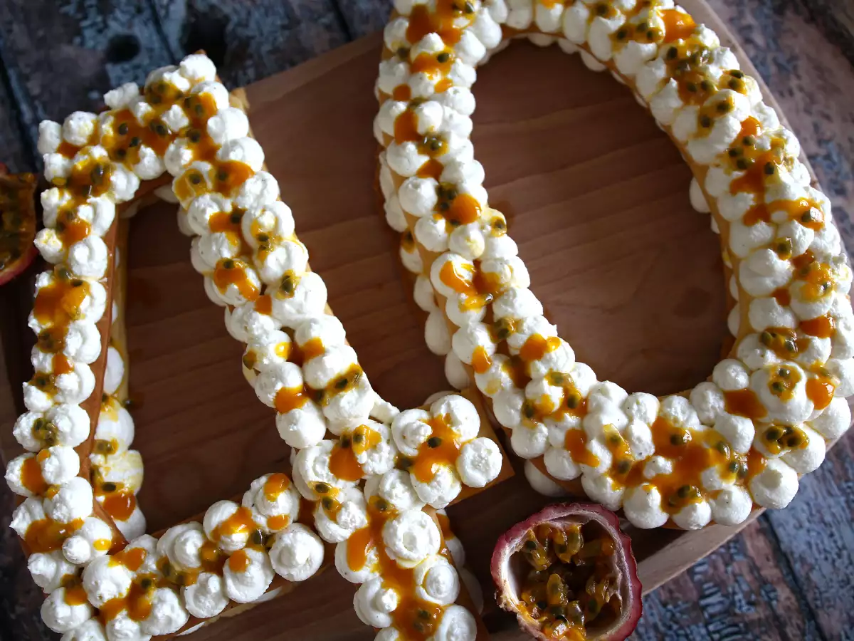 Number cake eksotis dengan mangga dan markisa - foto 3