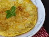 Omelet bawang bombay, resep yang lezat dan mudah disiapkan, foto 1
