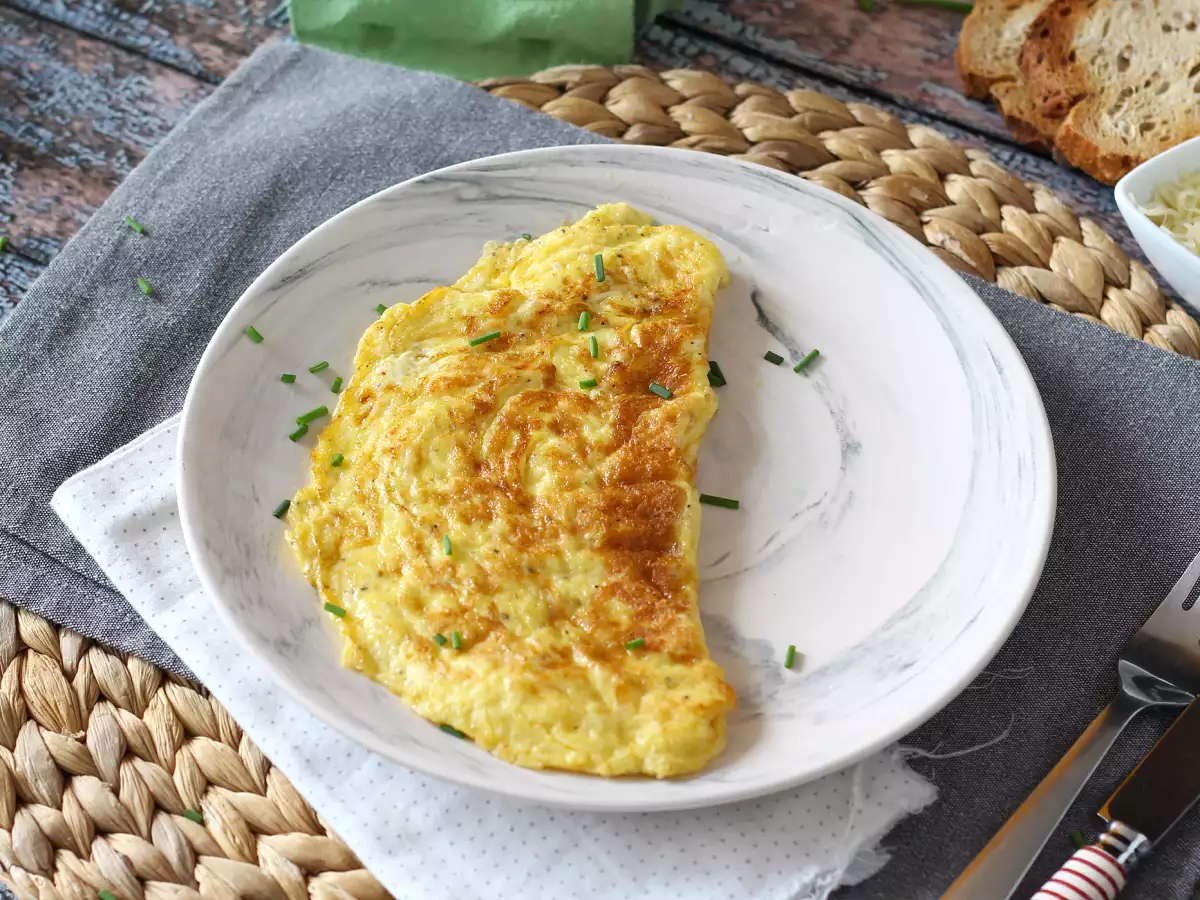 Omelet Keju, Resep Praktis Siap dalam 5 Menit! - foto 2