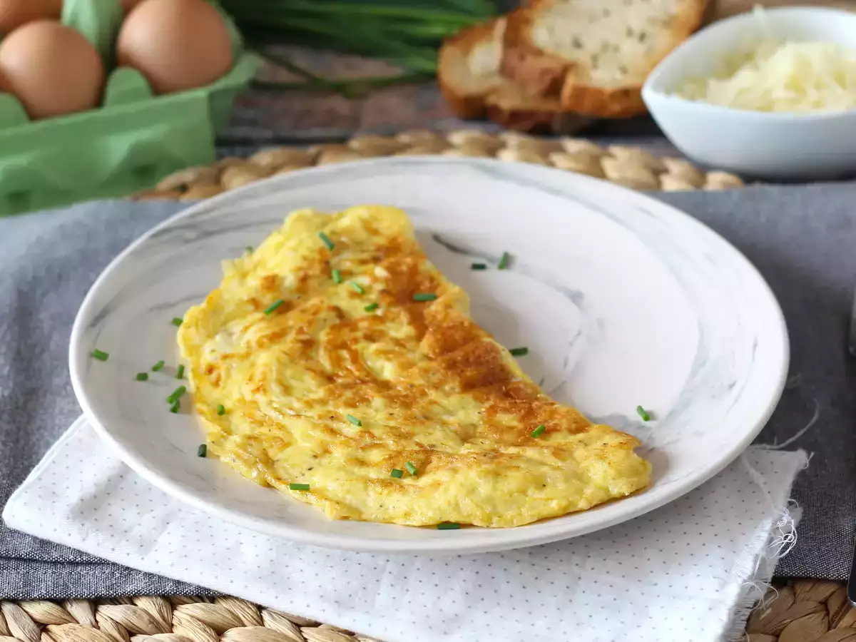 Omelet Keju, Resep Praktis Siap dalam 5 Menit! - foto 4