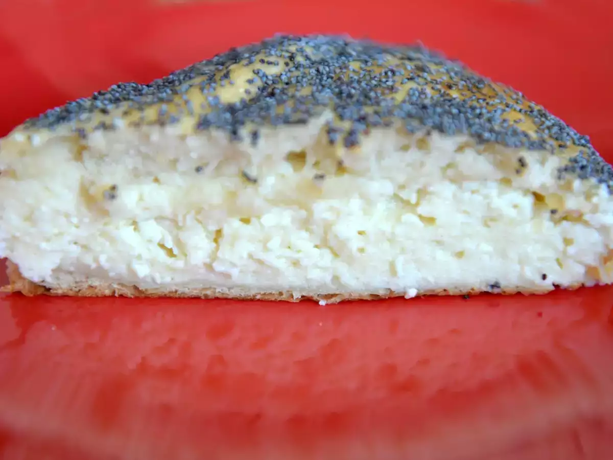 Pai dengan keju manis dan yoghurt dalam kerak poppy - foto 4