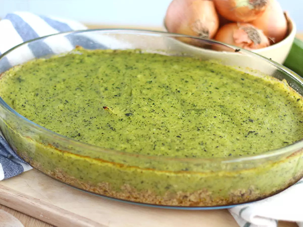 Pai gembala vegan dengan cukini dan tahu