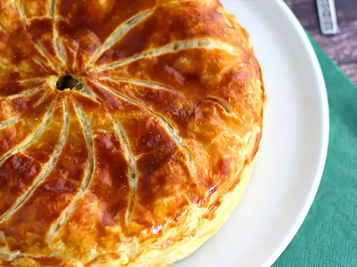 Pai unggas Guinea dengan foie gras - foto 3