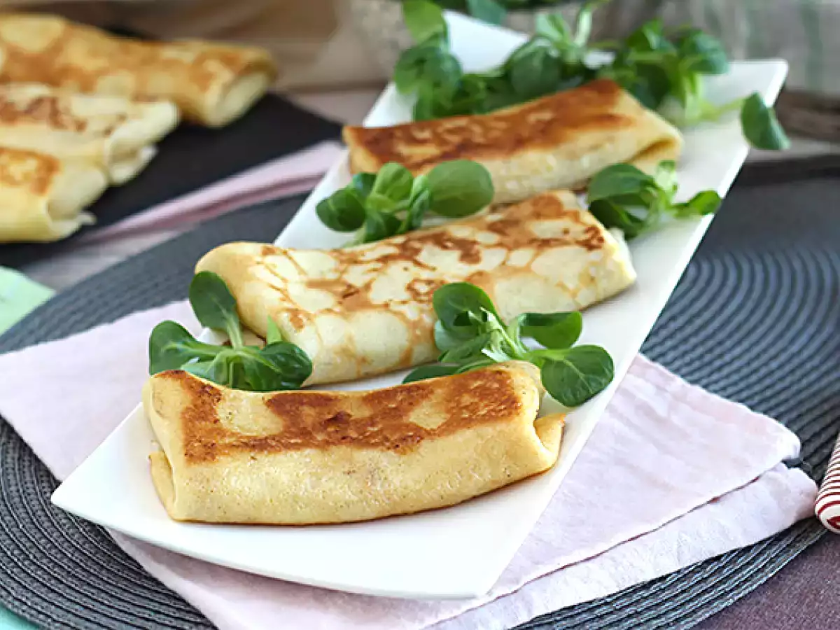 Pancake dengan saus béchamel, keju, dan ham - foto 2