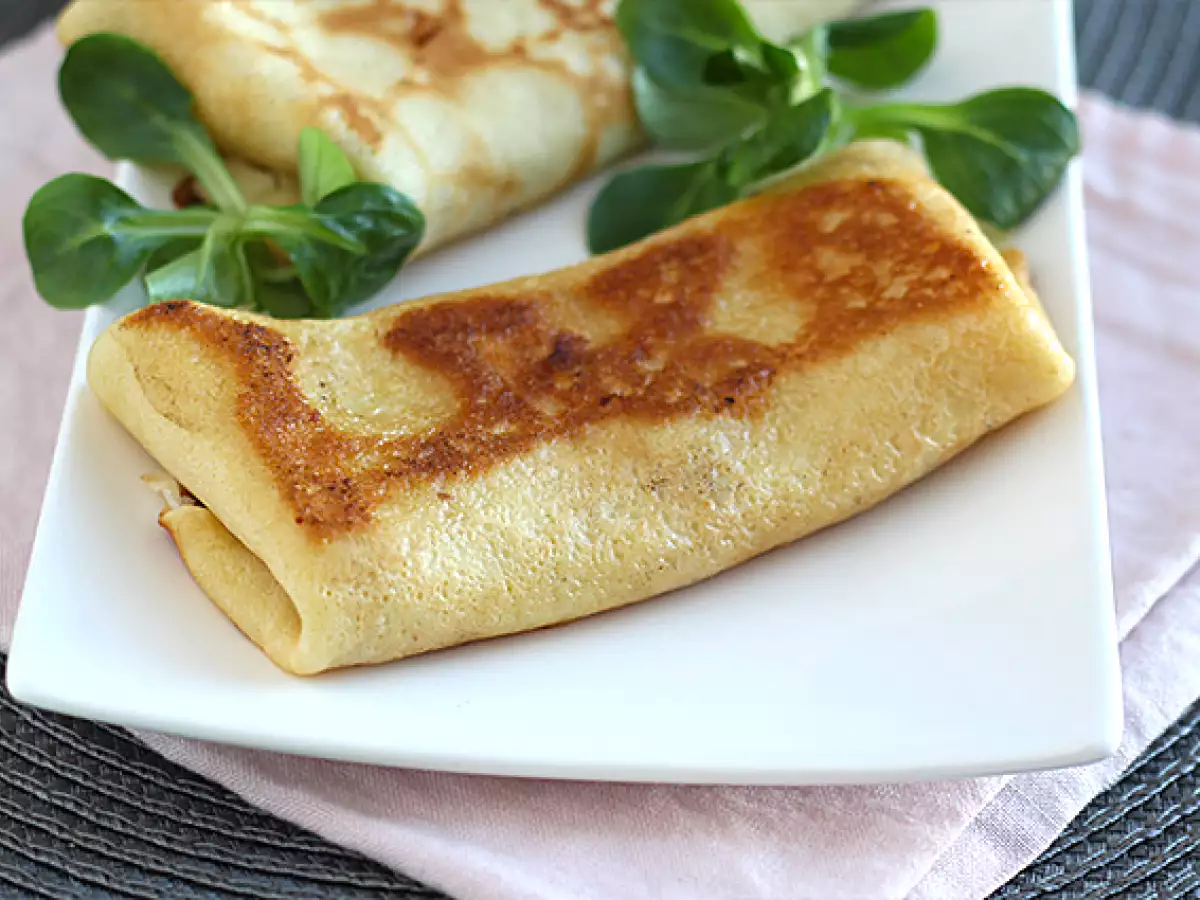 Pancake dengan saus béchamel, keju, dan ham - foto 3