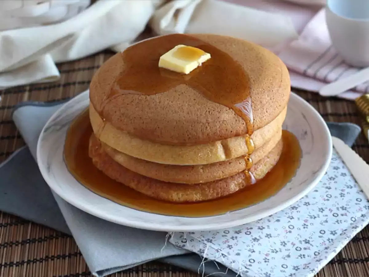 Pancake Jepang yang Lembut dan Mengembang