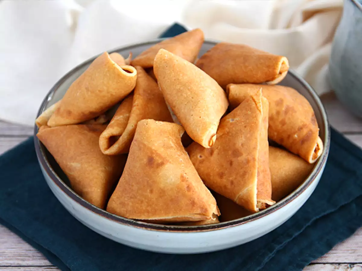 Pancake Samosa dengan Apel Karamel - foto 2