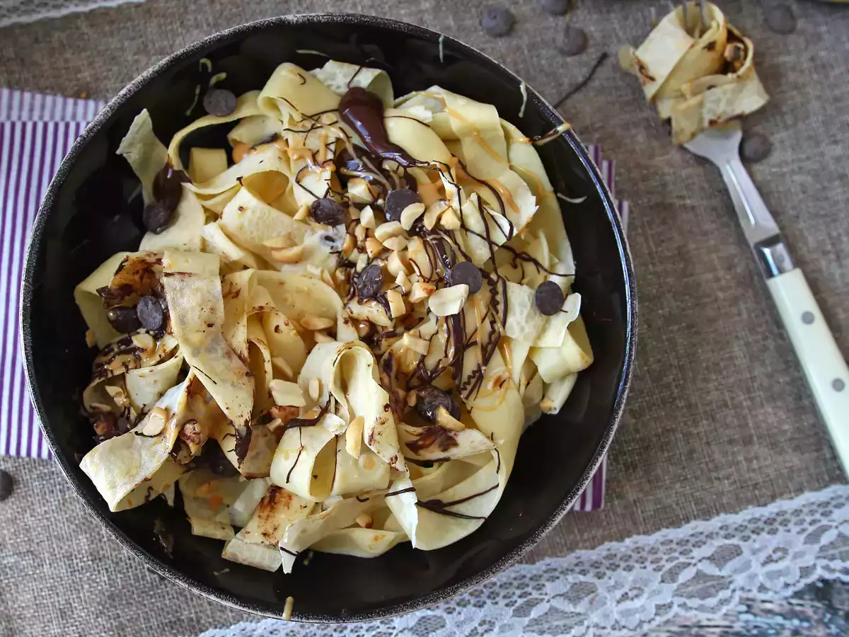Pancake tagliatelle dengan cokelat dan kacang! - foto 4