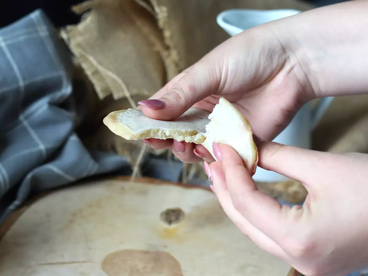 Pancake vegan lembut dengan telur rami: resep mudah dan bebas telur - foto 6