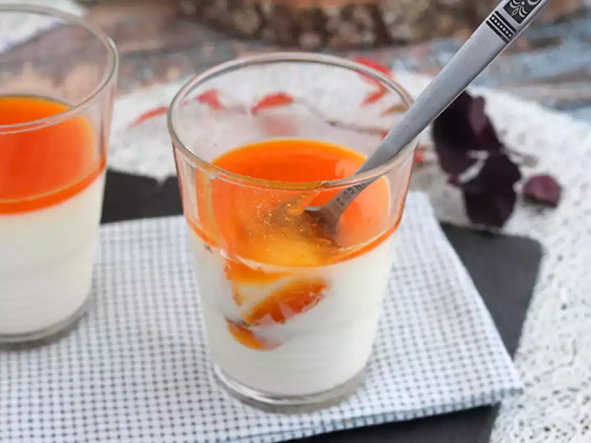 Panna cotta vanila dengan coulis aprikot - foto 6