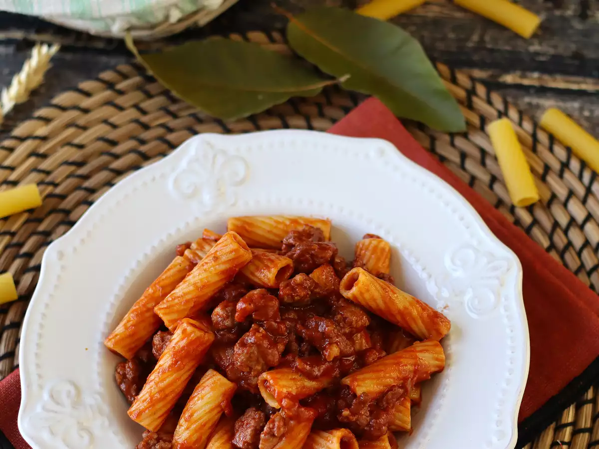 Pasta dengan Saus Sosis: Hidangan Sederhana dengan Cita Rasa yang Kaya - foto 6