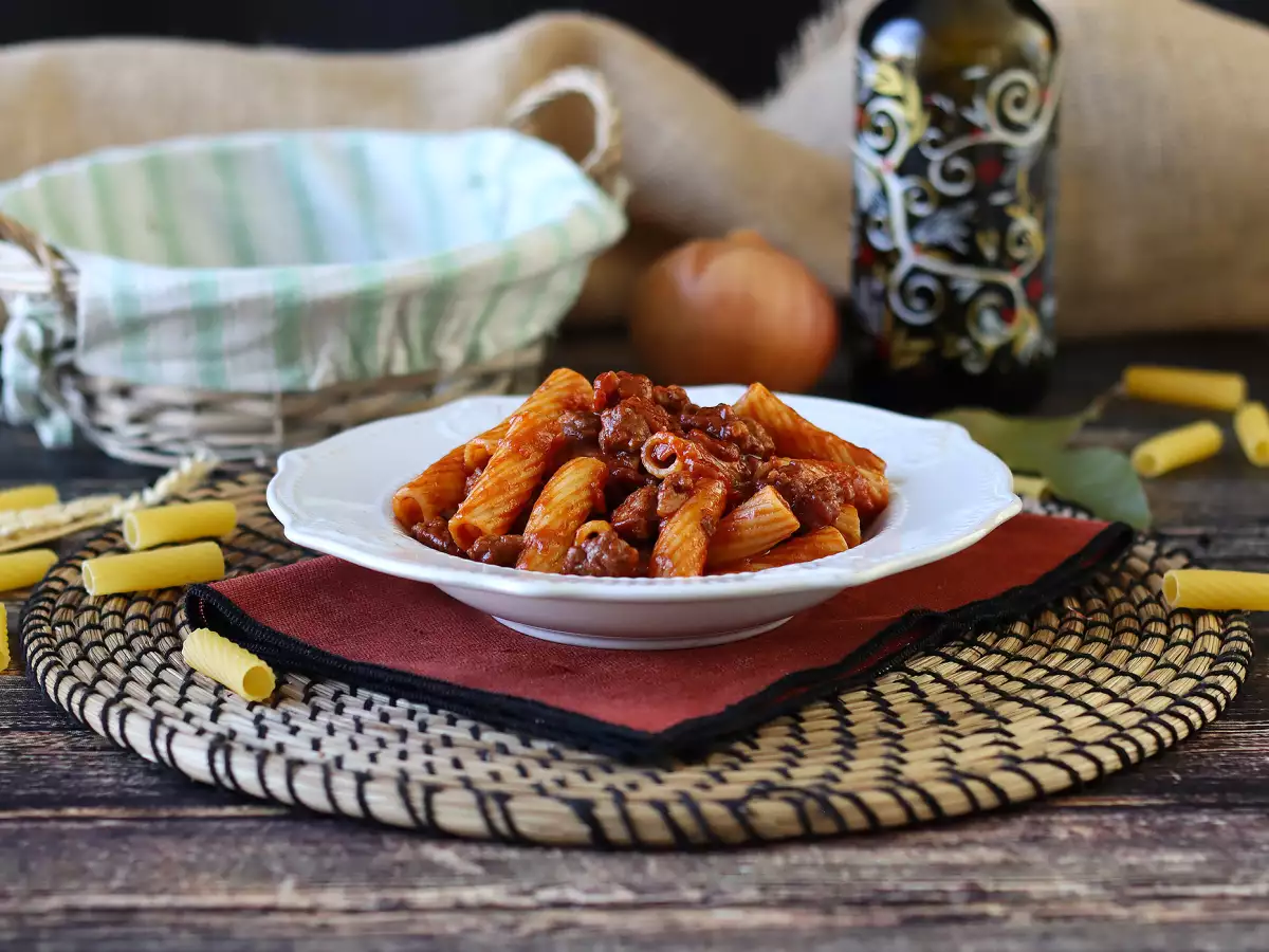 Pasta dengan Saus Sosis: Hidangan Sederhana dengan Cita Rasa yang Kaya - foto 7