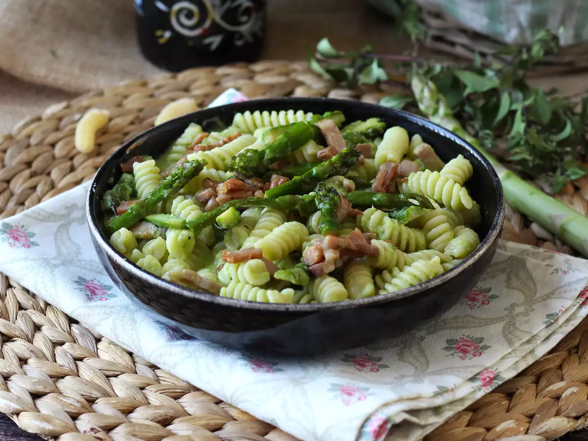 Pasta Krim Asparagus dan Pancetta: Resep Mudah dan Lezat - foto 4