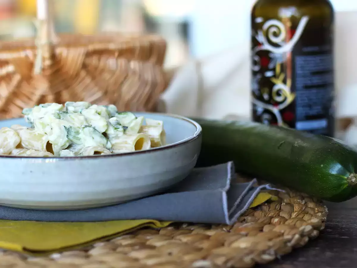 Pasta krim dengan cukini, resep yang enak dan sangat cepat - foto 3