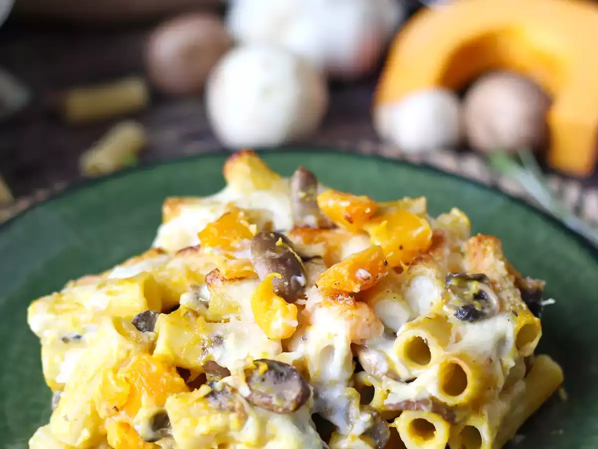 Pasta panggang dengan labu, jamur, dan saus bechamel - foto 4