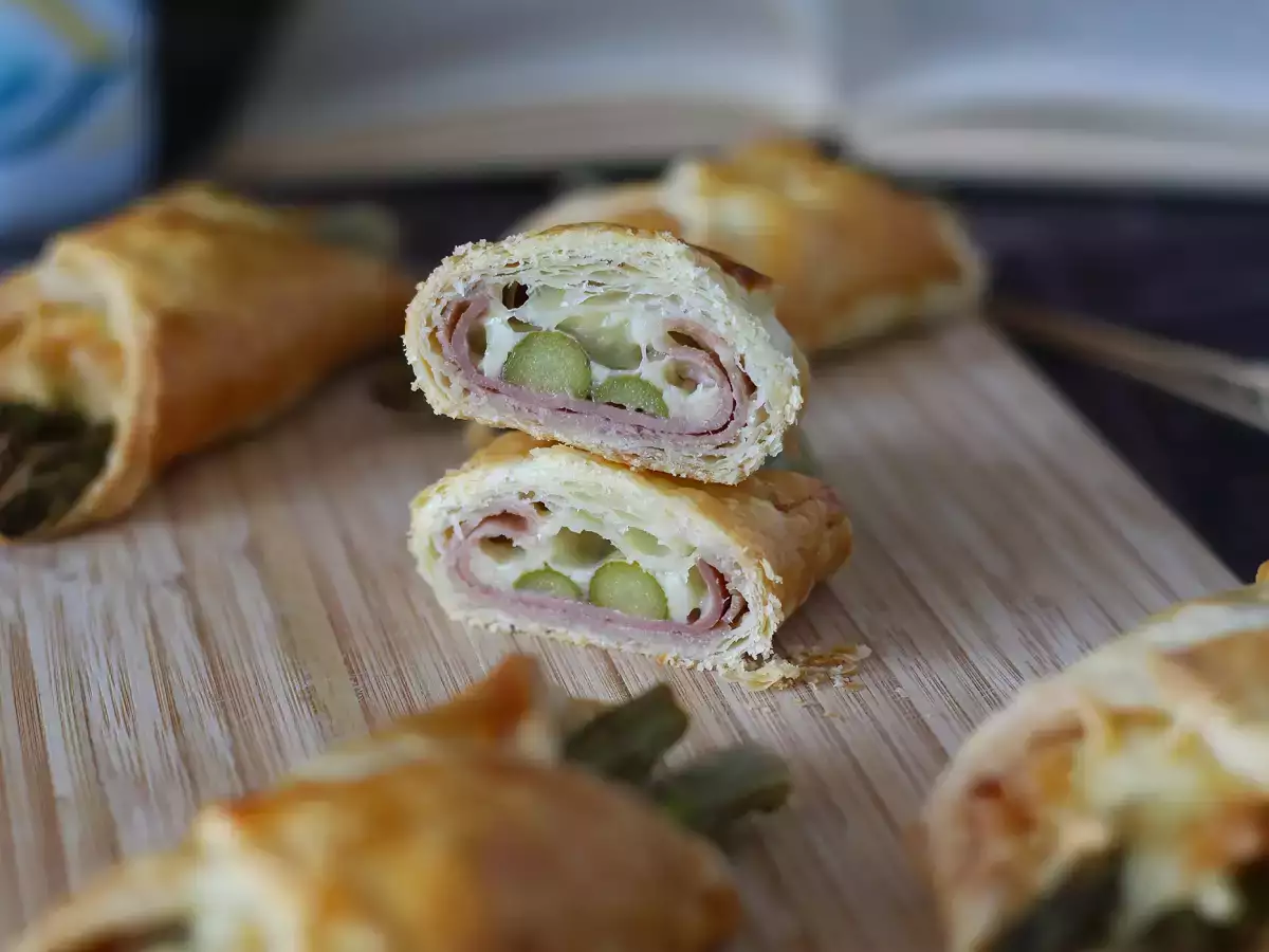 Pastri puff asparagus, ham, dan keju leleh - foto 3