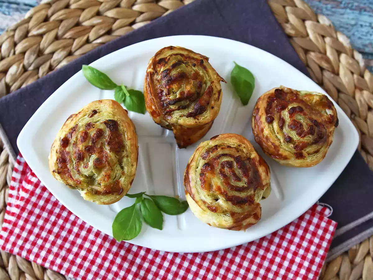 Pastry pesto mozzarella dengan air fryer, siap dalam 15 menit! - foto 5