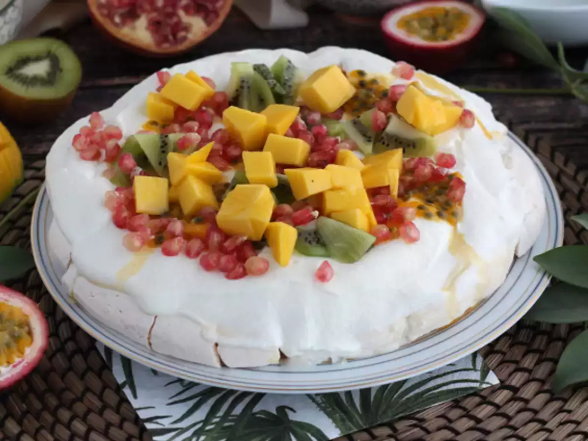 Pavlova buah eksotis yang mudah - foto 3