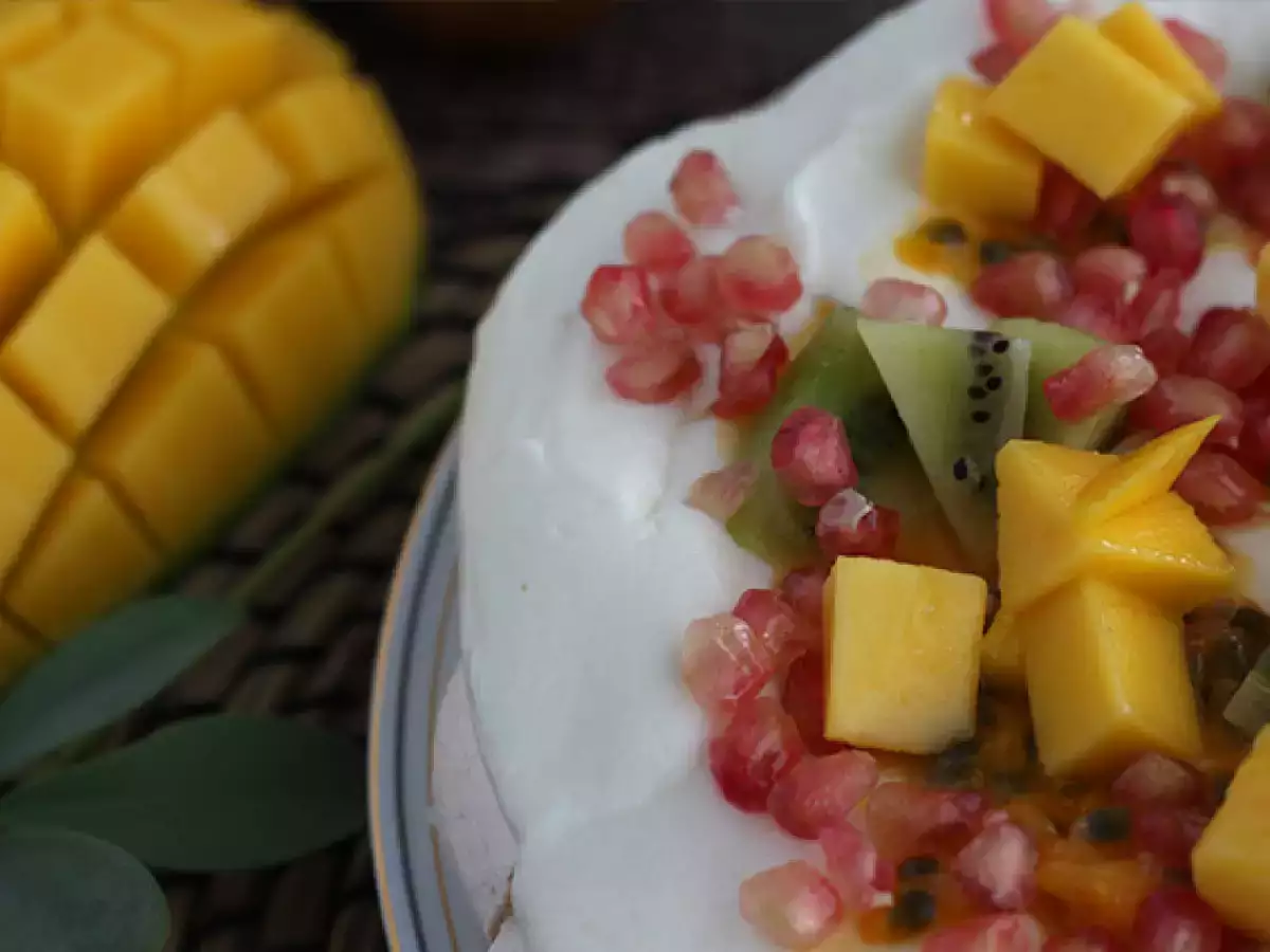 Pavlova buah eksotis yang mudah - foto 4