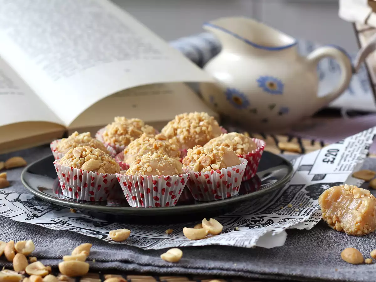 Peanut Brigadeiro, makanan manis khas Brasil yang lezat - foto 2